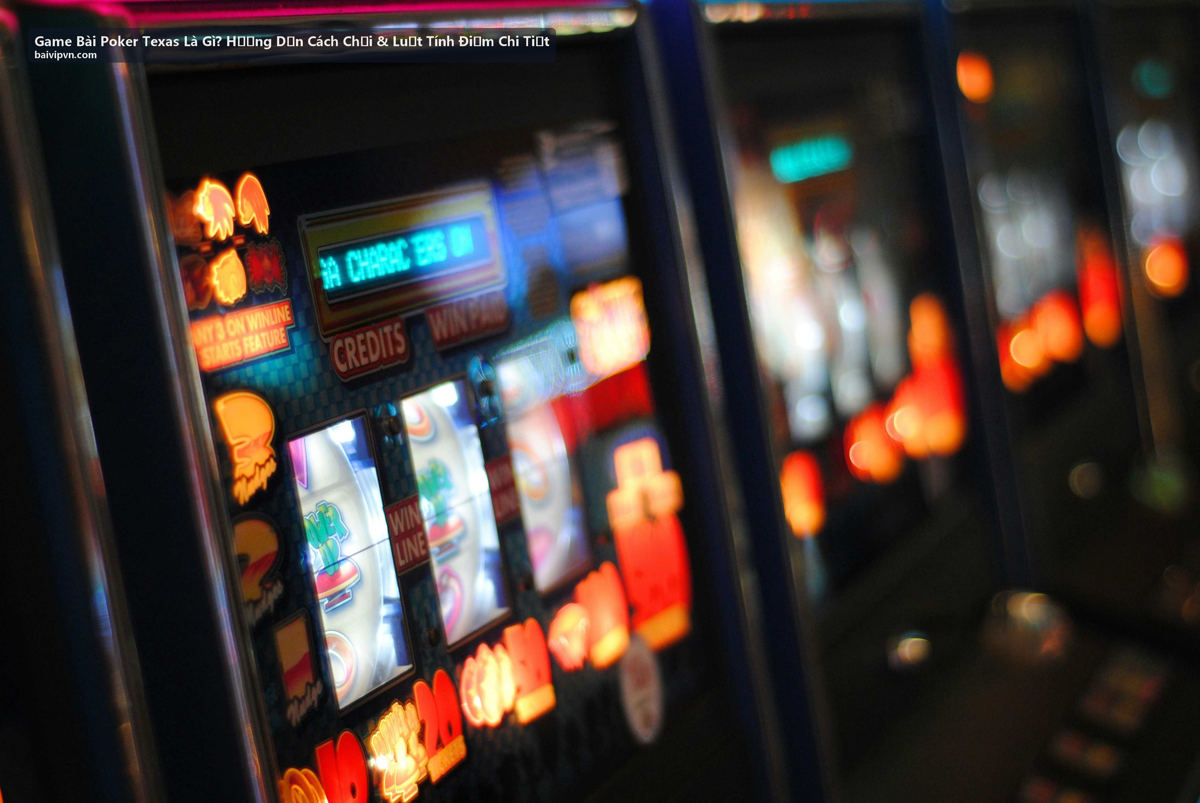 Game Bài Poker Texas - Hướng dẫn cách chơi và luật tính điểm